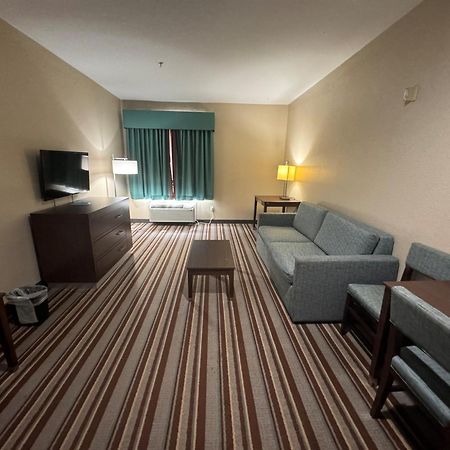 Super 8 By Wyndham Port Arthur/Nederland Area Buitenkant foto