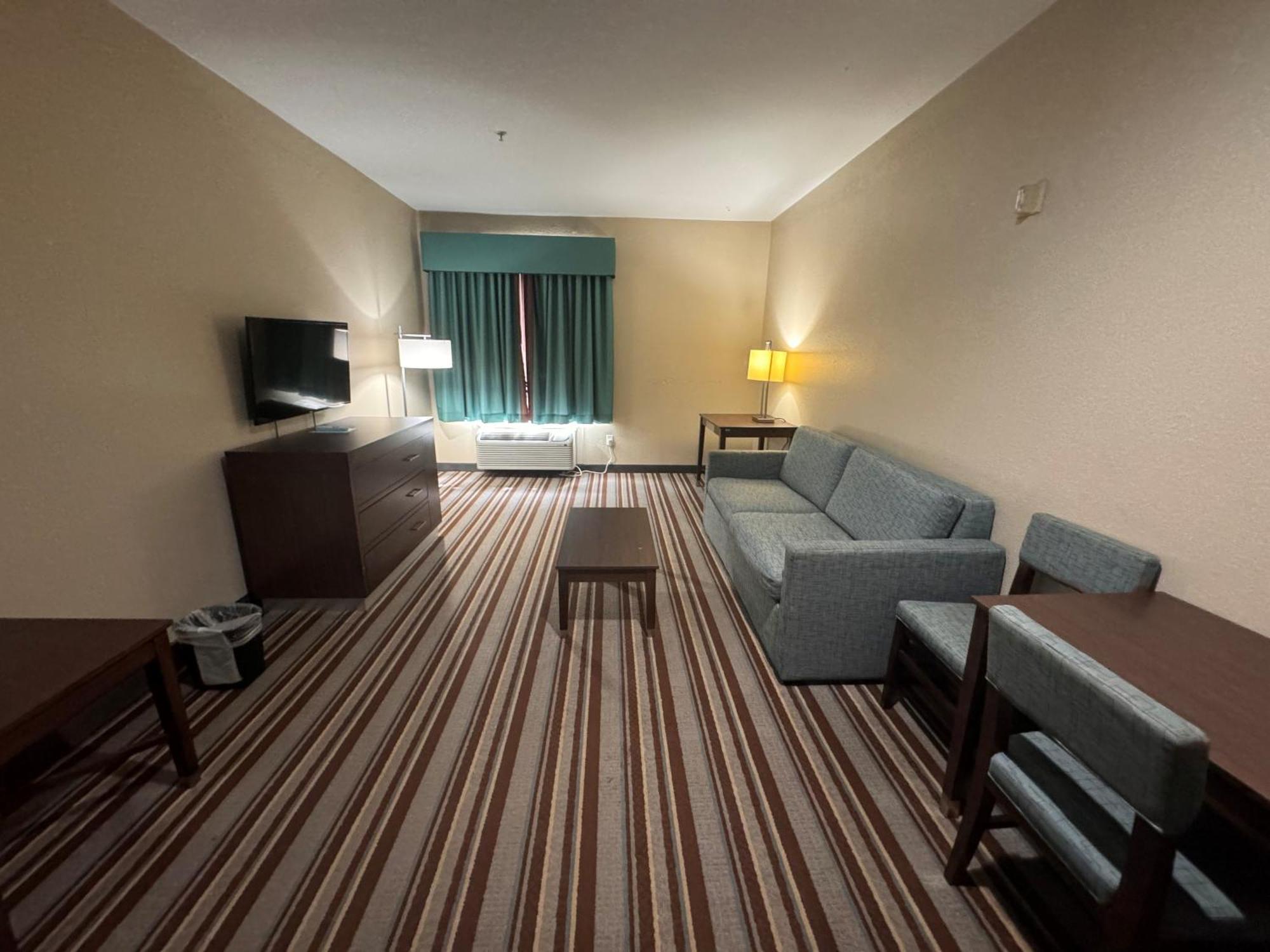 Super 8 By Wyndham Port Arthur/Nederland Area Buitenkant foto